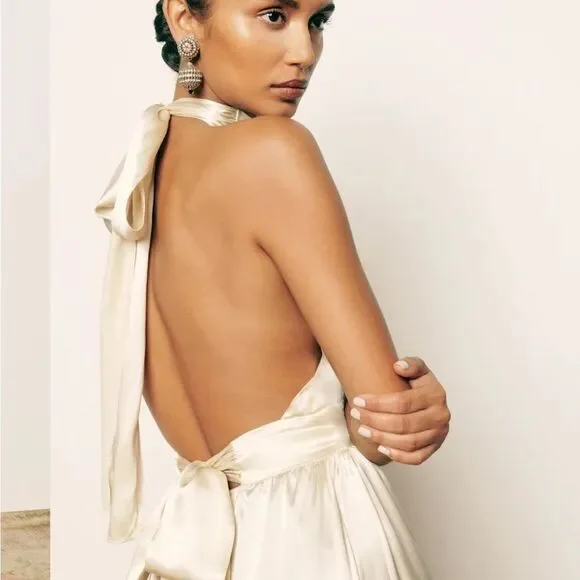 Reformation Alani Silk Halter Dress in Champagne Ivory size 14 $398 Reformation Alani Silk Halter Dress in Champagne Ivory size 14 $398